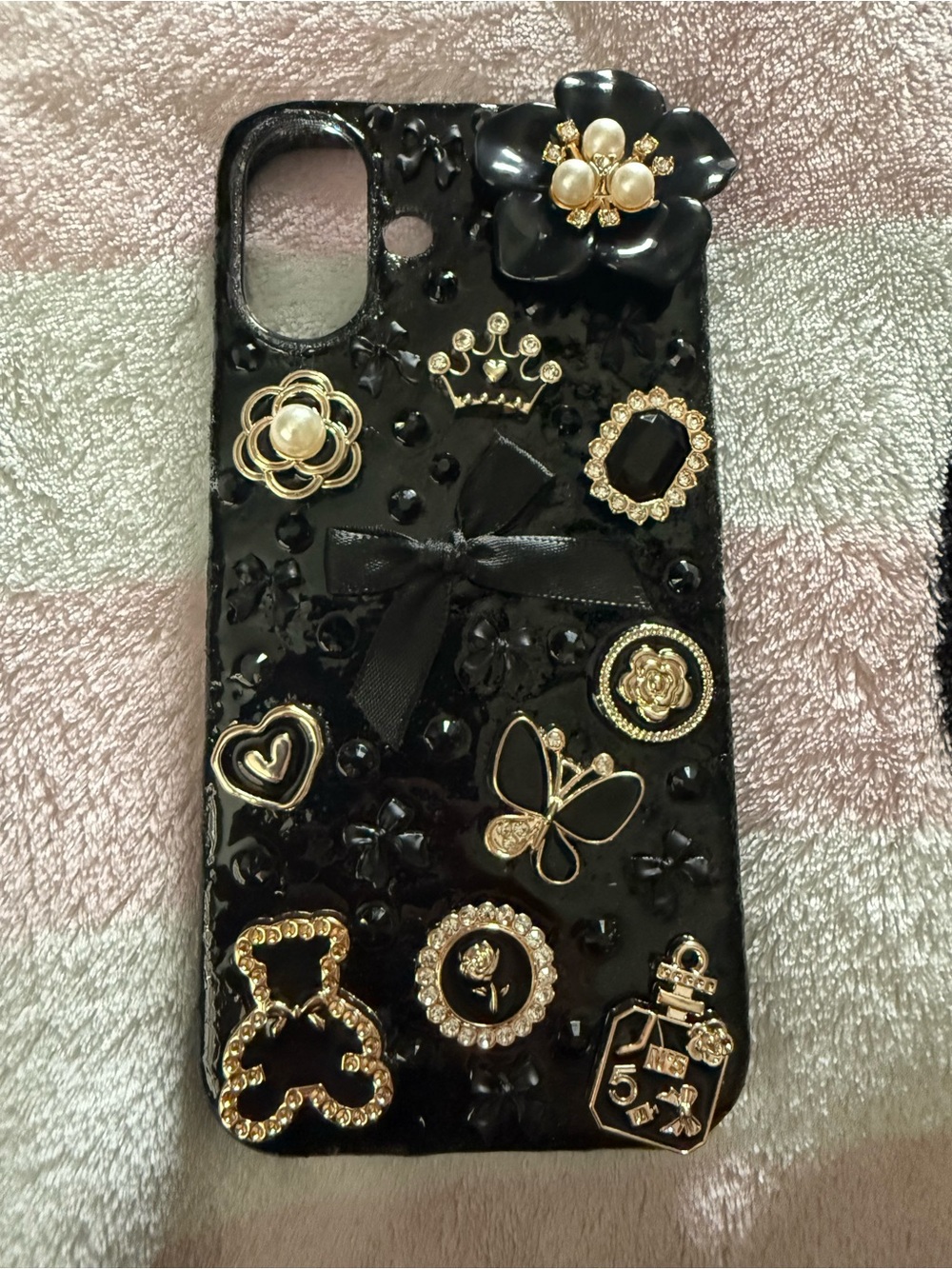 iphone 17 custom “junk” case